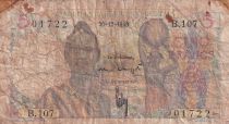 French West Africa 5 Francs - 30-12-1949 - Young woman, woman with water jar, fishermen - Serial B.107