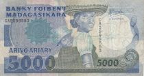 Madagascar 5000 francs - Woman and child - Serial CA55 - 1983